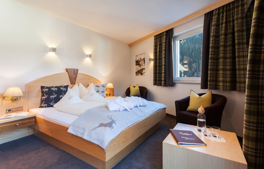Hotel Hochland Nauders Pokój zdjęcie