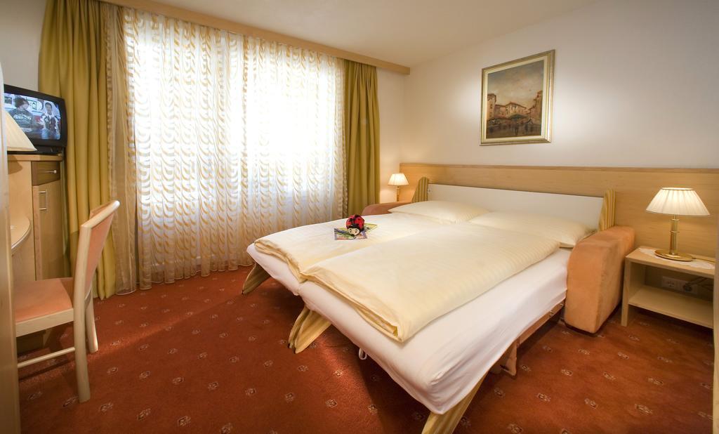 Hotel Hochland Nauders Pokój zdjęcie